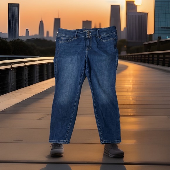 Torrid Jegging Jeans Super Soft Blue Denim  Jegging 148862 High Rise 20 20S - Picture 2 of 5